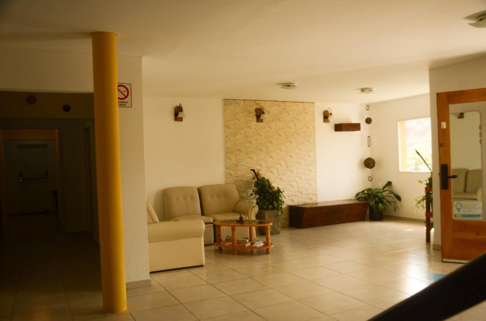 Hosteria Alma De Patagonia إل تشالتين المظهر الخارجي الصورة